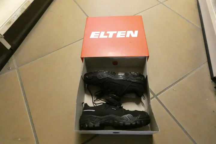 MIKE black Low ESD Sicherheitsschuh S3S Art. 723821, EU 45, UK 10½